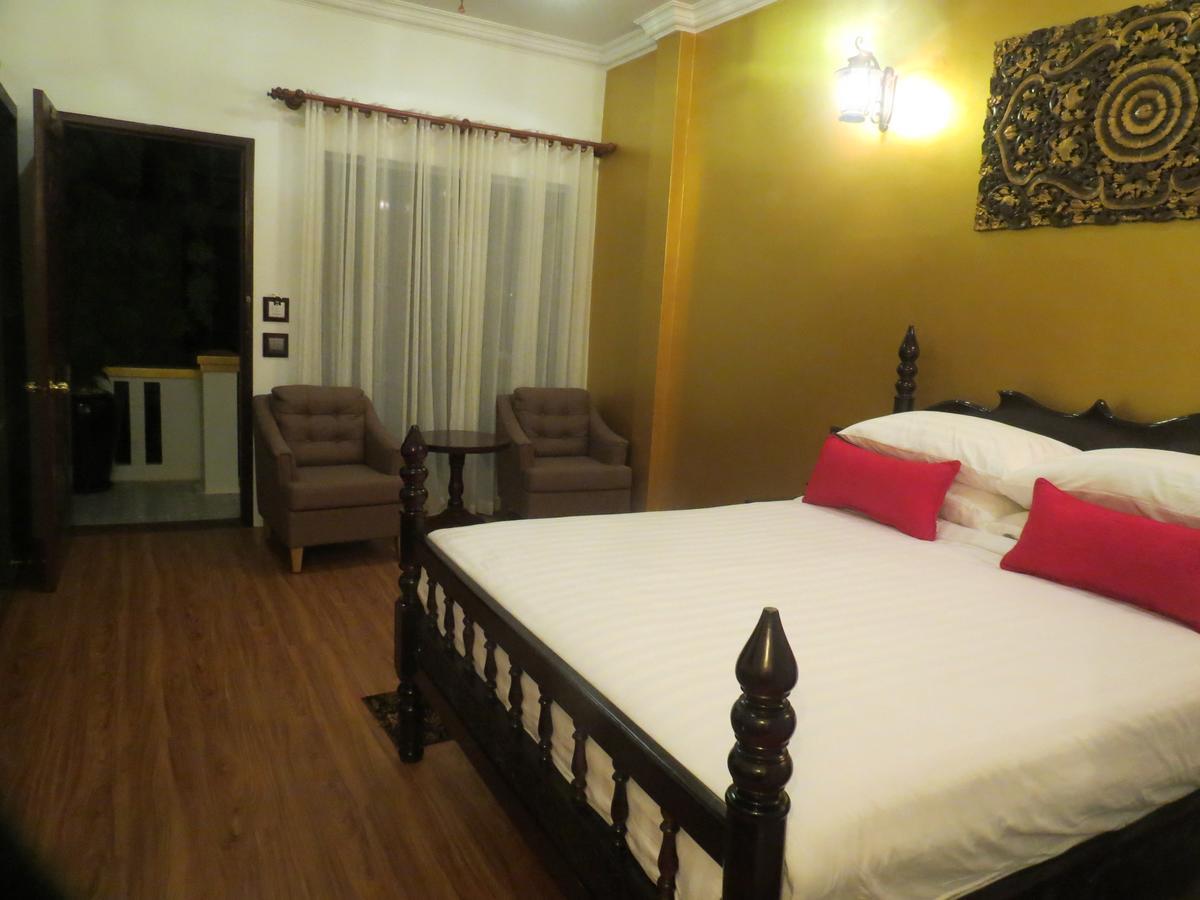 Beyond Yangon Inn Siem Reap Exteriör bild