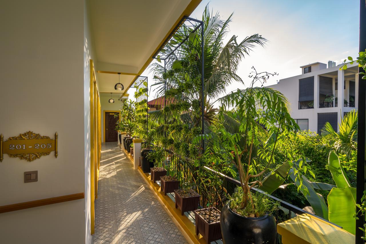 Beyond Yangon Inn Siem Reap Exteriör bild