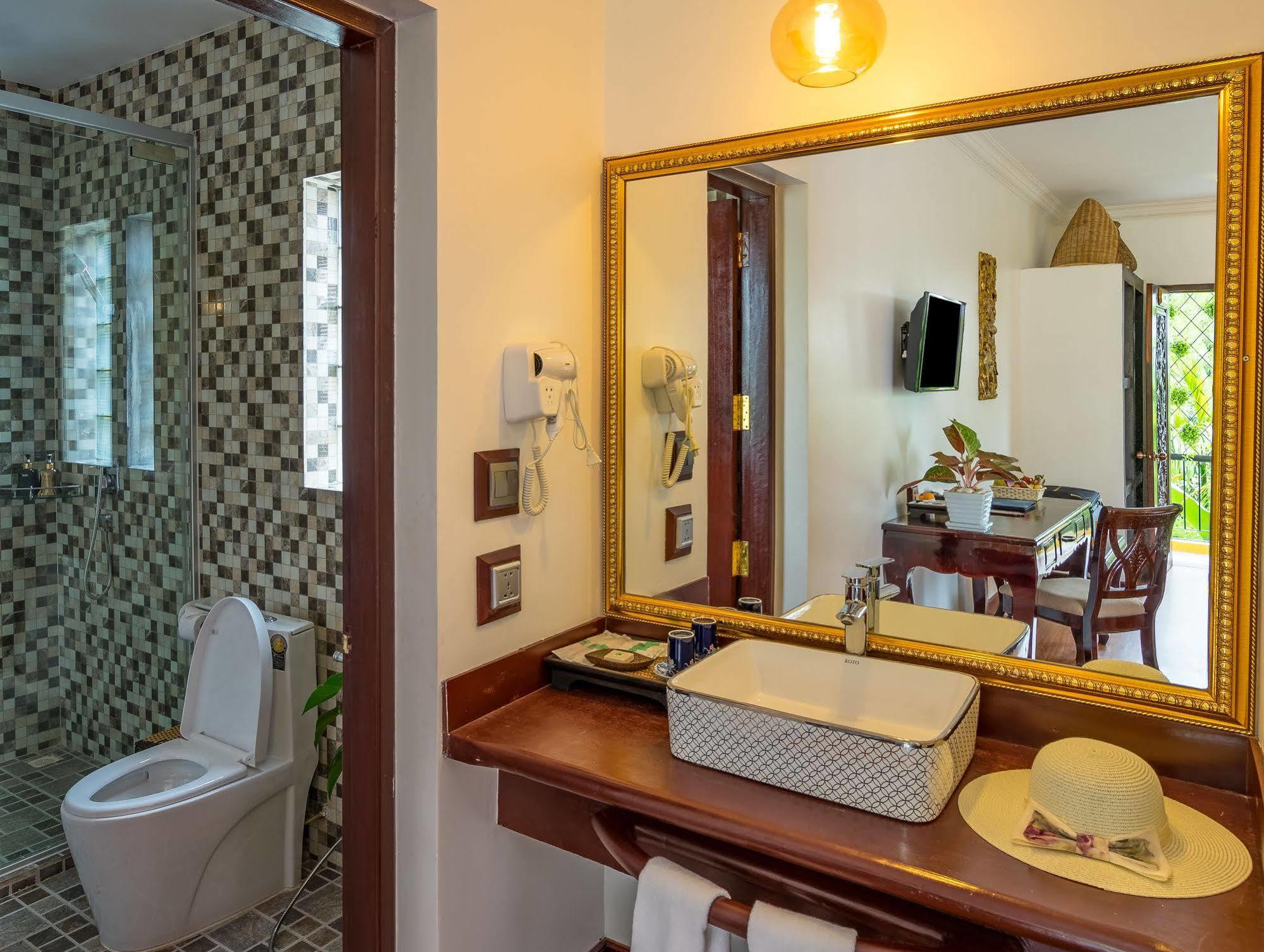 Beyond Yangon Inn Siem Reap Exteriör bild