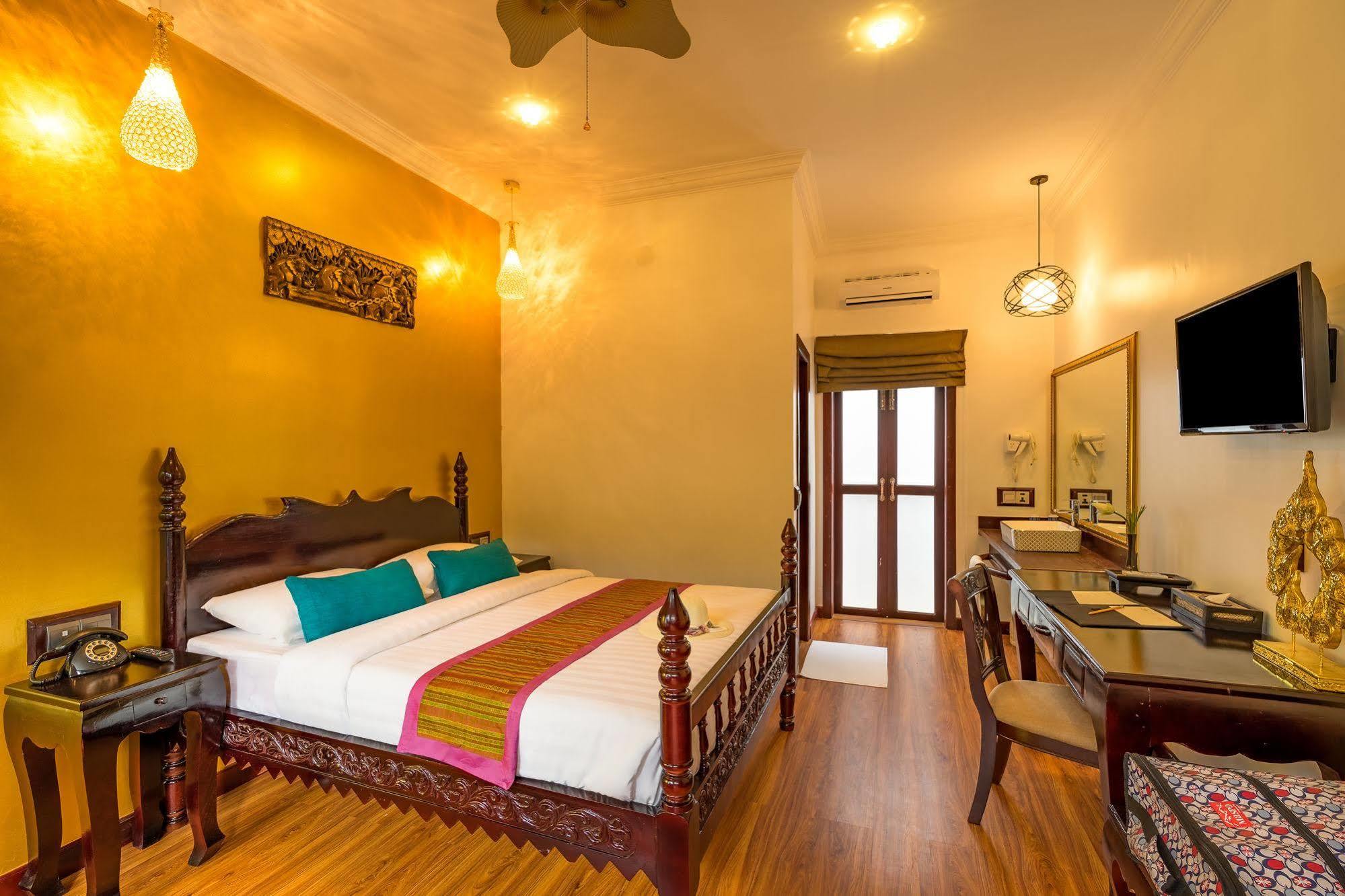 Beyond Yangon Inn Siem Reap Exteriör bild