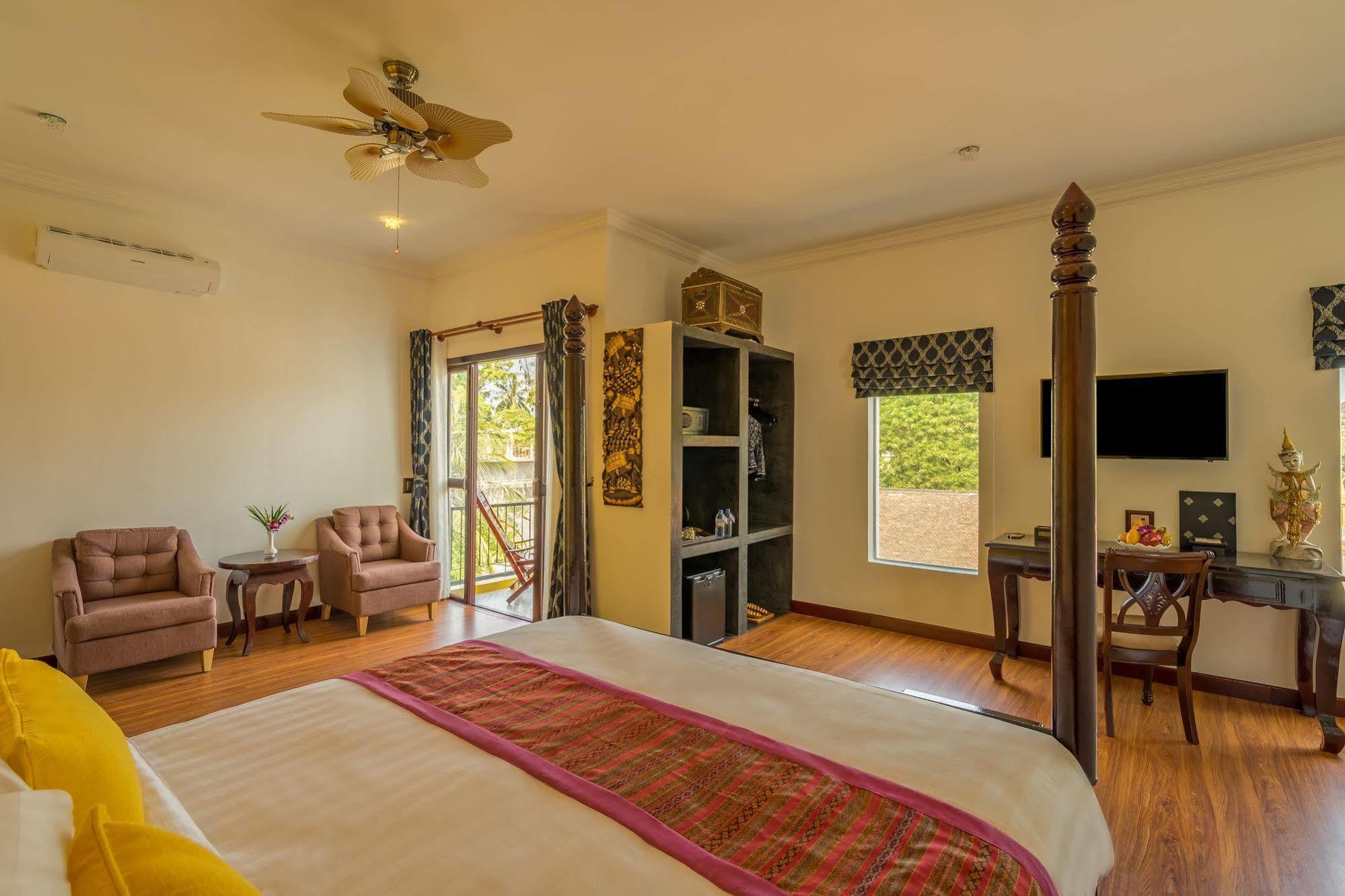Beyond Yangon Inn Siem Reap Exteriör bild